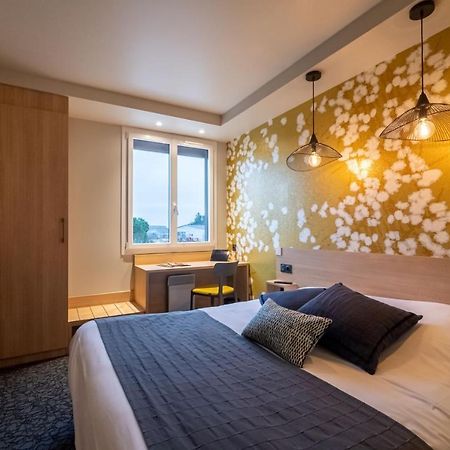 Sous Les Pins Hotel Etoile-sur-Rhone ภายนอก รูปภาพ
