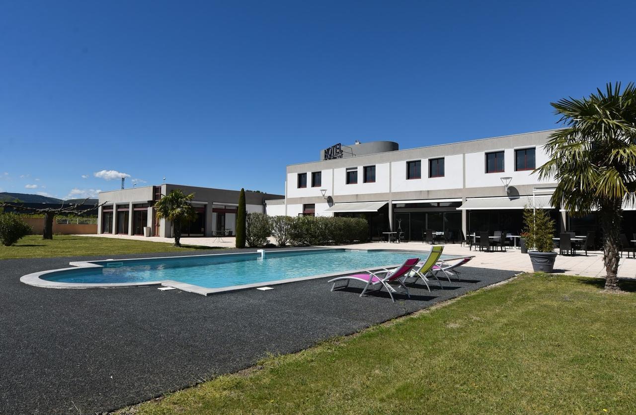 Sous Les Pins Hotel Etoile-sur-Rhone ภายนอก รูปภาพ
