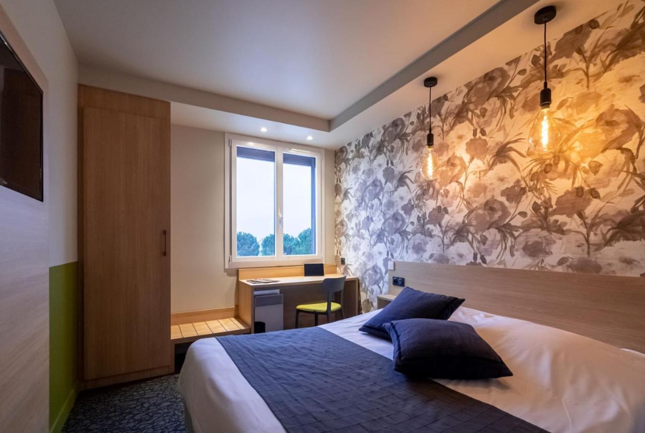 Sous Les Pins Hotel Etoile-sur-Rhone ภายนอก รูปภาพ